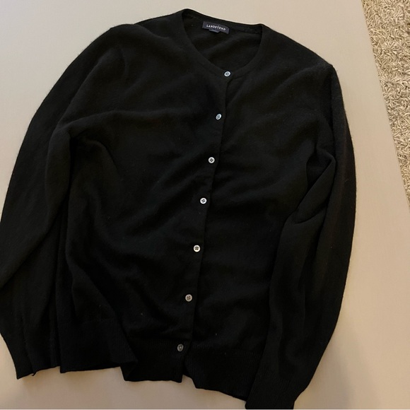 100% Cashmere Lands' End Black Women's Buttoned Down Black Sweater, Sz L (14-16) - Picture 1 of 6